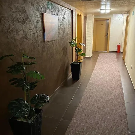 Avenia Restaurant&apartments Pensjonat Ruma