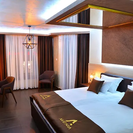 Guest house Restaurant & & Avenia Ruma