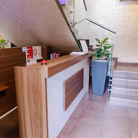 Restaurant & & Avenia Guest house 4*
