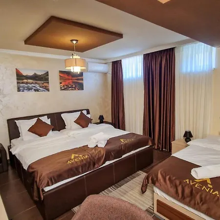 Avenia Restaurant & 4* Ruma