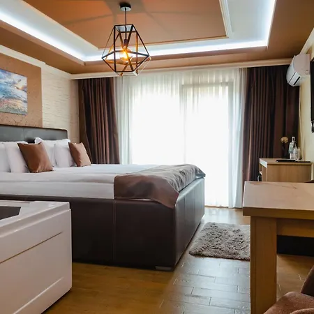 Gasthof Restaurant & & Avenia