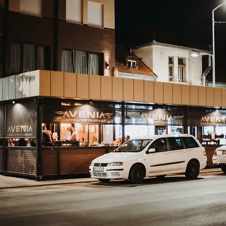 Restaurant & & Avenia Gasthof Ruma