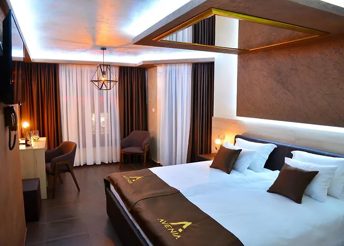 Gasthof Avenia Restaurant & Ruma