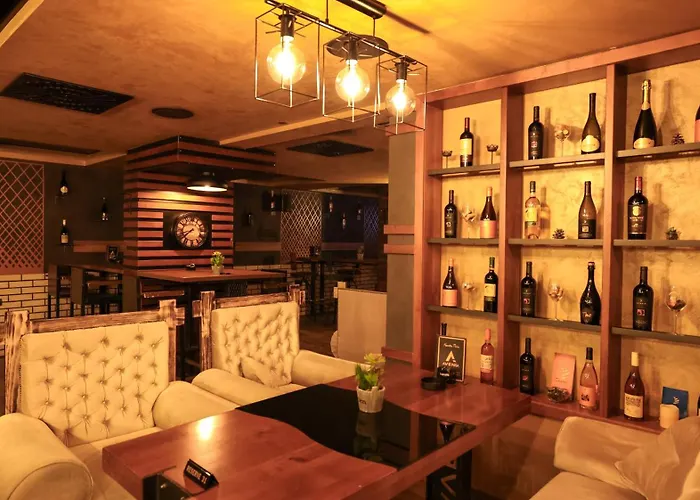 Gasthof Avenia Restaurant & Ruma